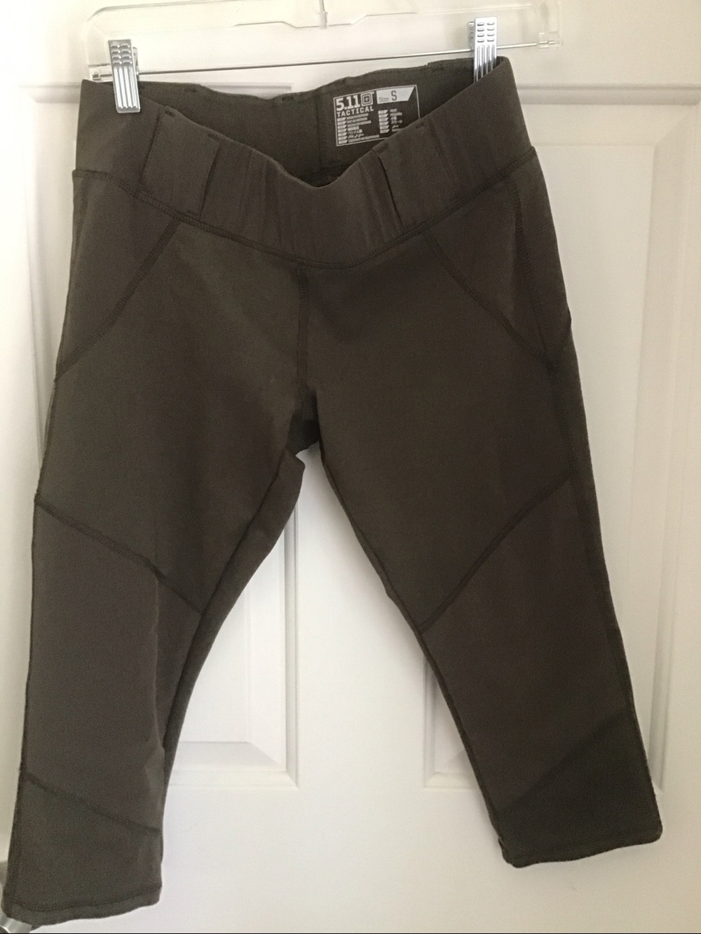 5.11 Tactical Women’s Capri Leggings Olive Green Cropped Pants Size‎ S